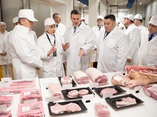 Министр сельского хозяйства Дмитрий Патрушев и Игорь Руденя открыли новый производственный комплекс