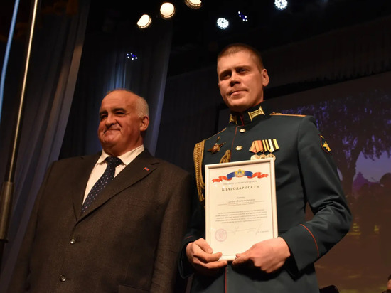 Военный оркестр академии РХБЗ отметил 55-летие концертом в Костромской филармонии