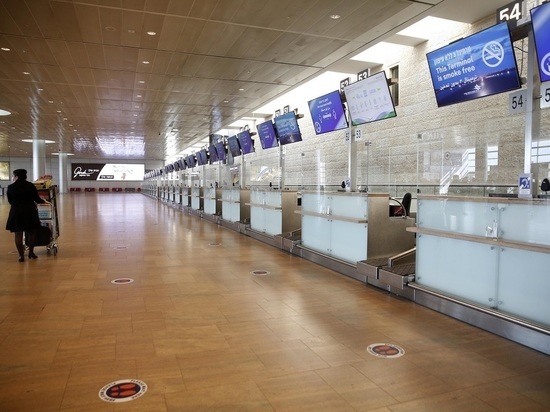 В Израиле родители оставили ребенка в аэропорту, отказавшись оплачивать билет