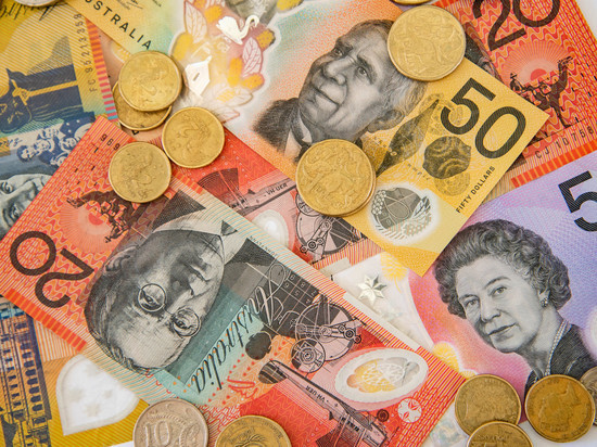 В Австралии Елизавету II на банкнотах решили заменить символами аборигенов