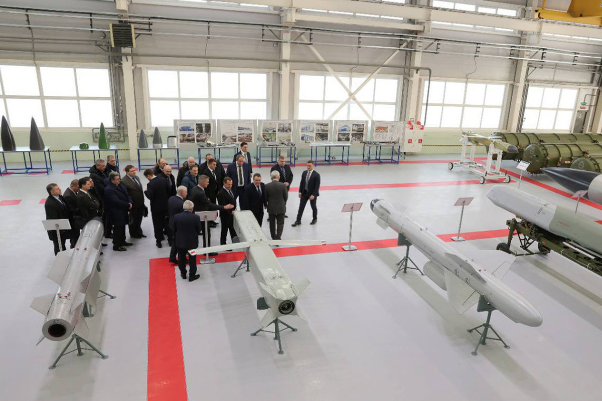 Стало известно, какая ракета заинтересовала Медведева в МКБ «Радуга» - МК