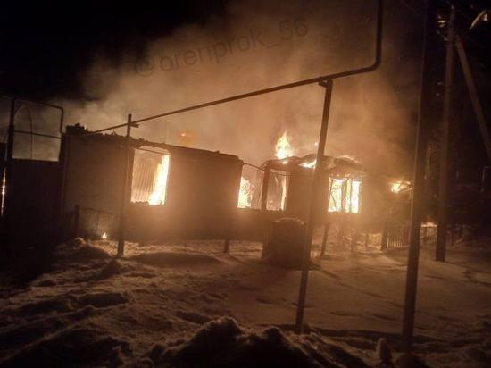 Жертвами пожара в селе Илькульган стали мать и двое малышей