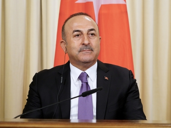 Чавушоглу отказался считать союзниками Турции страны, закрывшие консульства в Стамбуле