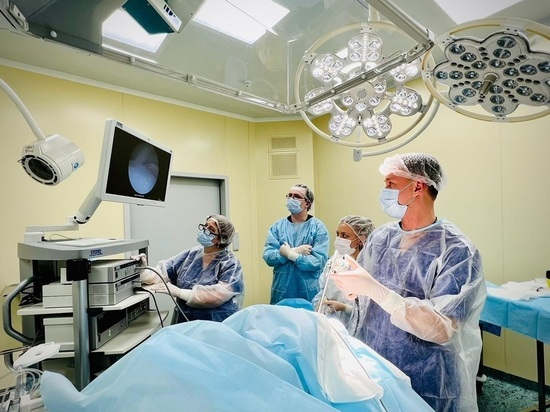 В Карелии врачи провели сложную операцию для спасения жизни малыша