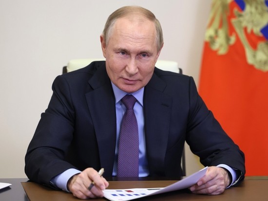 Песков сообщил о встрече Путина с лидерами думских фракций
