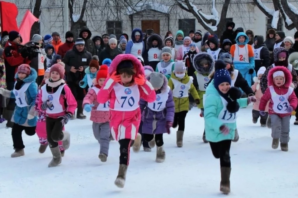 Костромичей приглашают на традиционный забег в валенках «Макарьевская верста»