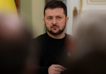 Владимир Зеленский отказался наложить вето на закон о наказании военнослужащих
