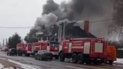 В Одинцовском районе загорелся ресторан: видео