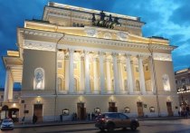 Петербуржцы за 2022 года купили билетов в разные культурные заведения города на сумму более 1 миллиарда рублей. Все они были оформлены по «Пушкинской карте».