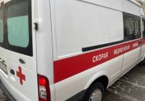 Подросток пострадал при попытке успеть на автобус в Колпино. Врачи диагностировали у него повреждение связок стопы и ушиб.