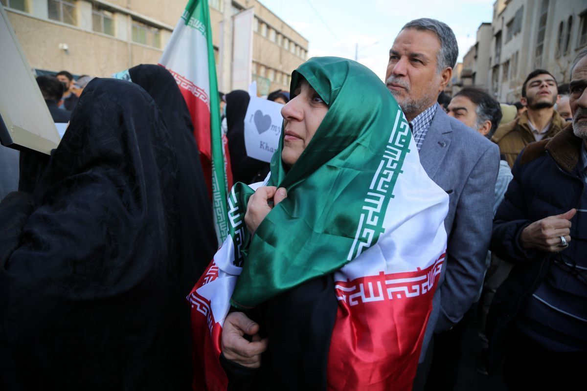 Iran drafts bill to punish refusing to wear hijab