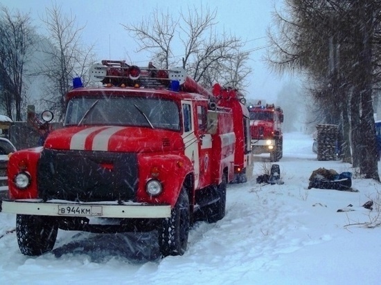 Семь человек спасли пожарные в Комсомольске-на-Амуре