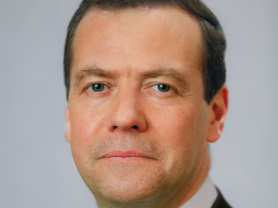 Медведев: в случае ударов Украины по Крыму будут только удары возмездия