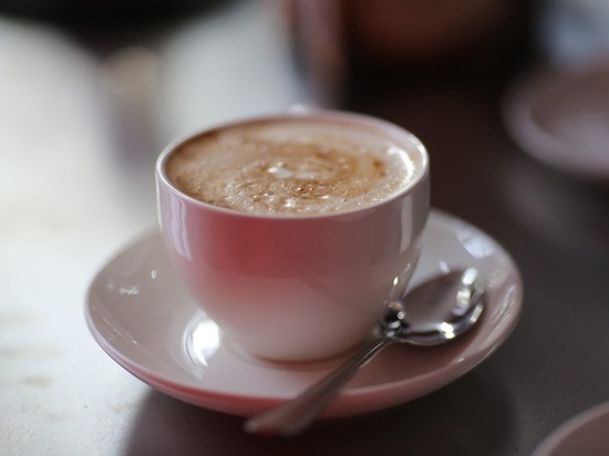 Эксперты рассказали, что кофе с молоком намного полезнее черного