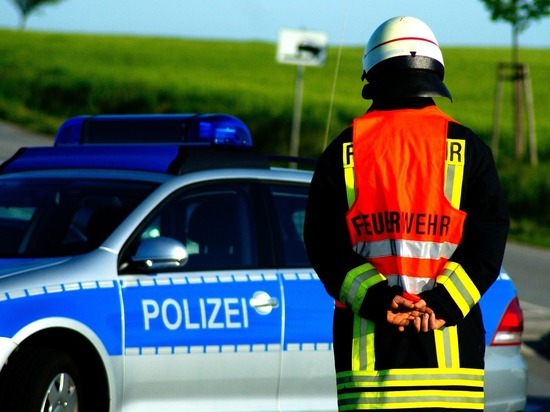 Германия: Поступить в полицию будет проще