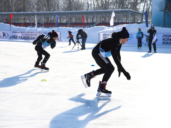 Лучших конькобежцев Сахалина определили на всероссийских соревнованиях