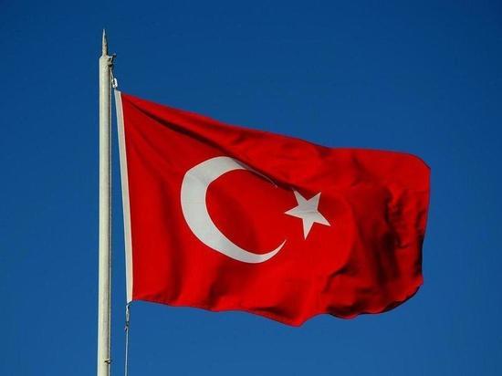В Стамбуле задержали 15 подозреваемых в подготовке терактов