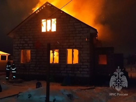 В деревне Трубичино сгорела внутренняя отделка дома