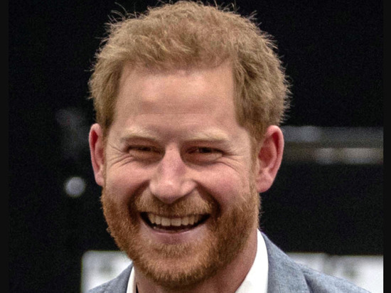 Daily Mail: принц Гарри может прибыть на коронацию Карла III без супруги