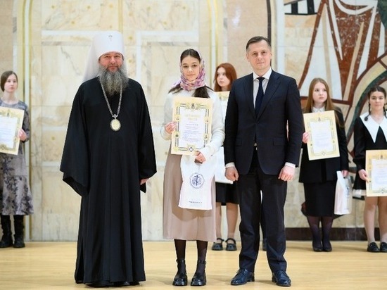 Две орловчанки получили награды в конкурсе «Красота Божьего мира» в Москве