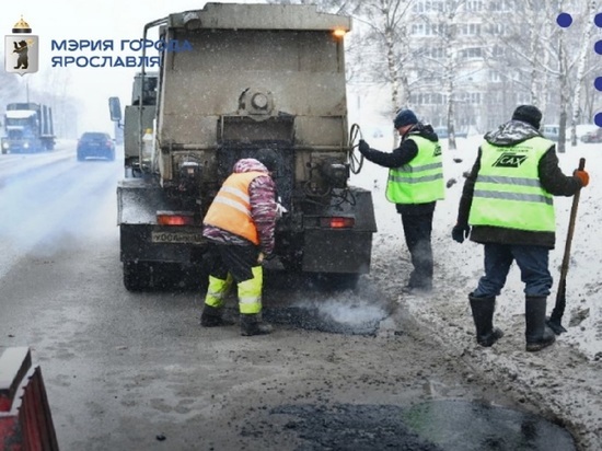 В Ярославле закончили ямочный ремонт на проспекте Октября