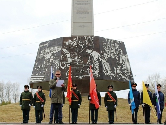 В 2022 году в Иркутске появилась стела «Город трудовой доблести»