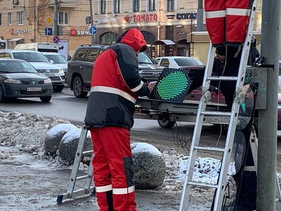 В Туле на пересечении улиц Дульная и Максима Горького отключат светофор 6 февраля