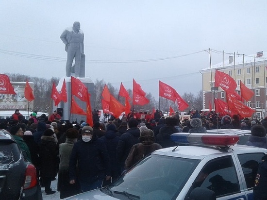 Коммунистам не согласовали митинг против роста коммунальных тарифов в Екатеринбурге