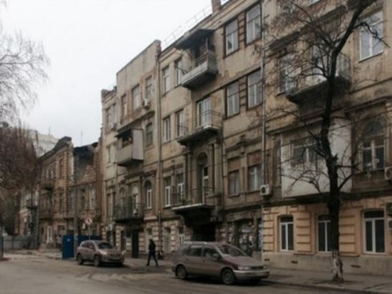 В центре Ростова четыре аварийных здания признали объектами культурного наследия
