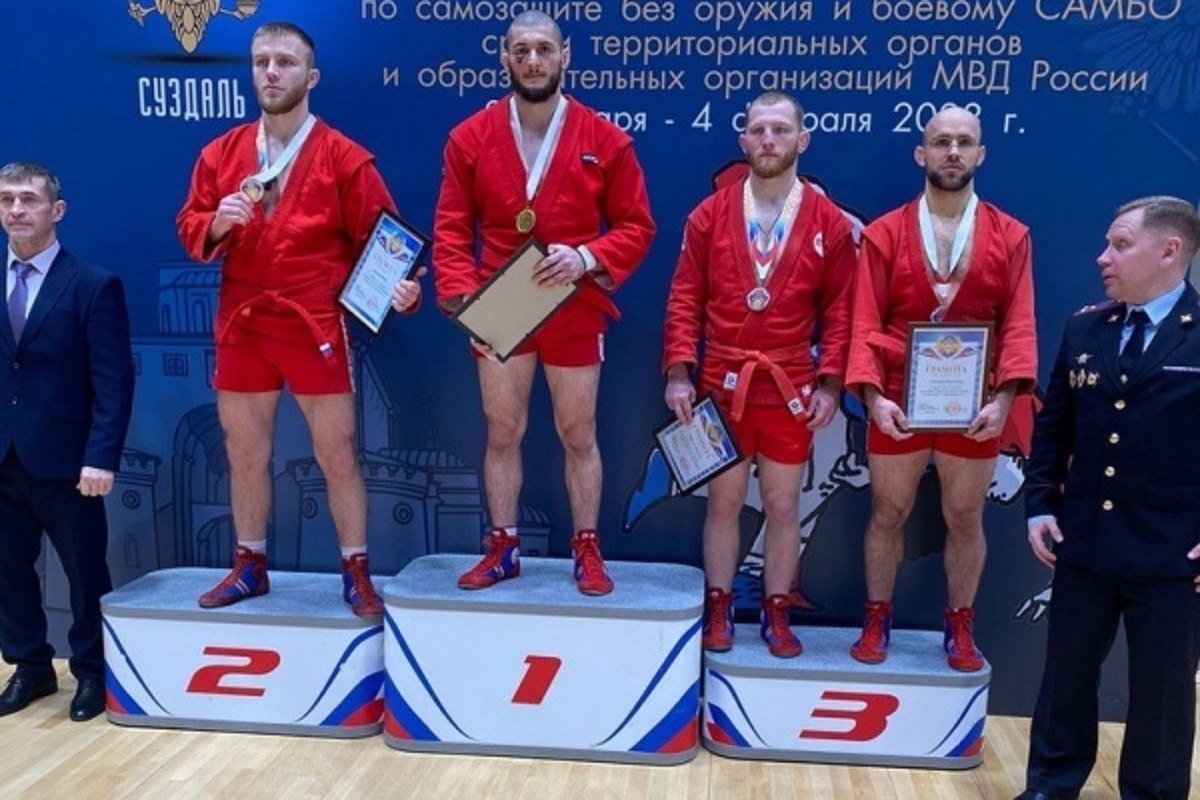Костромские самбисты привезли с чемпионата МВД в Суздале два «золота» и одну «бронзу»