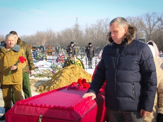 В Красноармейске простились в военным, погибшим в зоне СВО