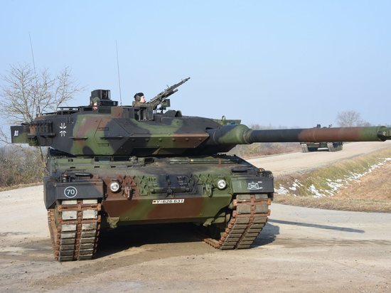 The Guardian: у Германии не получается быстро отправить танки Украине