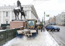 С начала зимы с улиц Петербурга вывезли более одного миллиона 135 тысяч кубометров снега. Об этом сообщили в пресс-службе комитета по благоустройству.