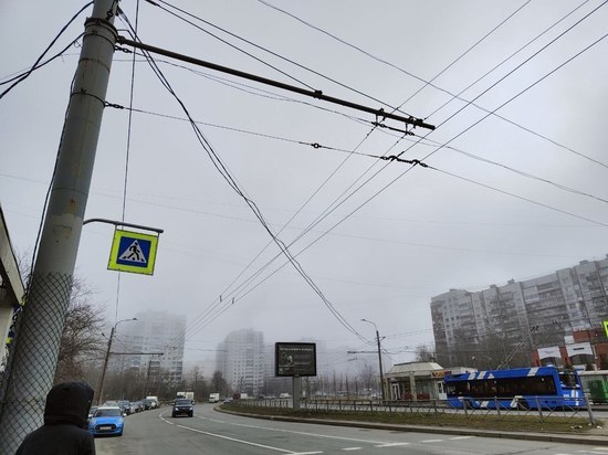 Утром во вторник на Петербург опустится туман