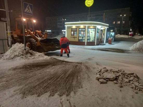 В Кемерове специалисты привели участок дороги в порядок после того как там травмировался ребенок