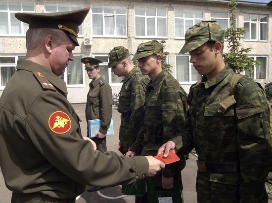 Парламент Башкирии предложил Госдуме запретить рекламу «откоса» от армии