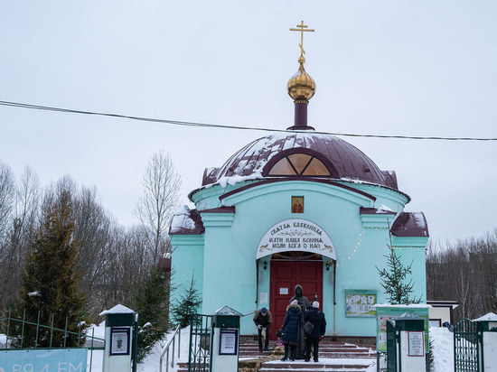 В Твери открылась выставка картин, написанных в честь Ксении Петербургской