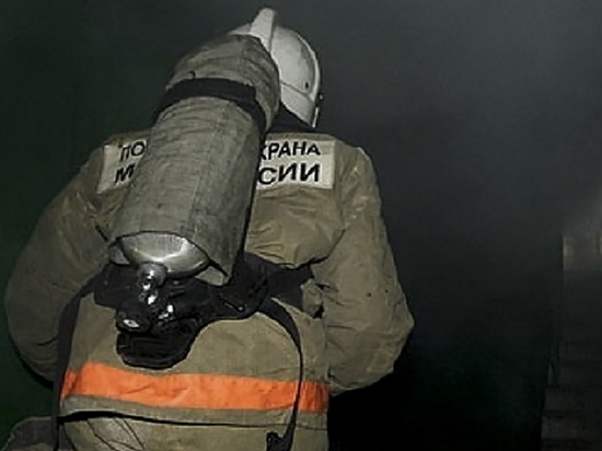 "Невезучий дом": на Сибирской, 33, в Томске,  сгорел пуфик на лестничной площадке
