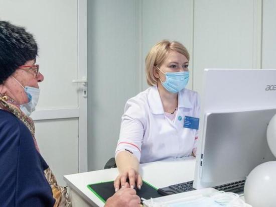 Медики Тюменской области получат выплату от Социального Фонда