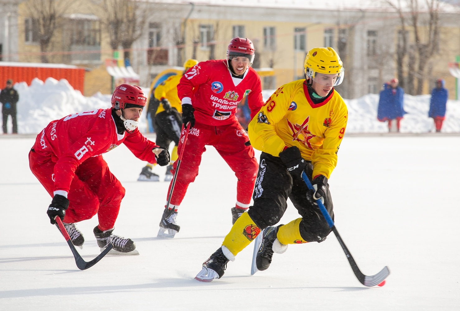 Хоккей с мячом чемпионат россии матчи сегодня