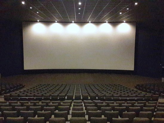 Конец «тряпке»: Дума одобрила полный запрет на снятие копий фильмов в кинотеатрах