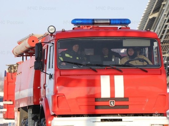 В Болхове из-за отсутствия дороги к жителям двух улиц с трудом доезжают машины спецслужб