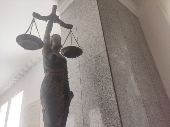 В Ростове будут судить двух сотрудников управления ЖКХ Ленинского района