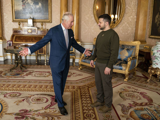 Король Великобритании Карл III принял президента Украины Владимира Зеленского в Букингемском дворце