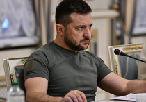 Махнув крылом Великобритании и вдоволь пообщавшись с Макроном и Шольцем во Франции, Зеленский уверенной поступью двинулся на Брюссель