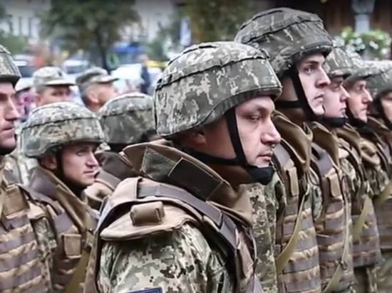 Украинский националистический полк "Азов" преобразовали в штурмовую бригаду