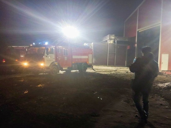 В Хакасии более двух часов тушили пожар на угольном разрезе