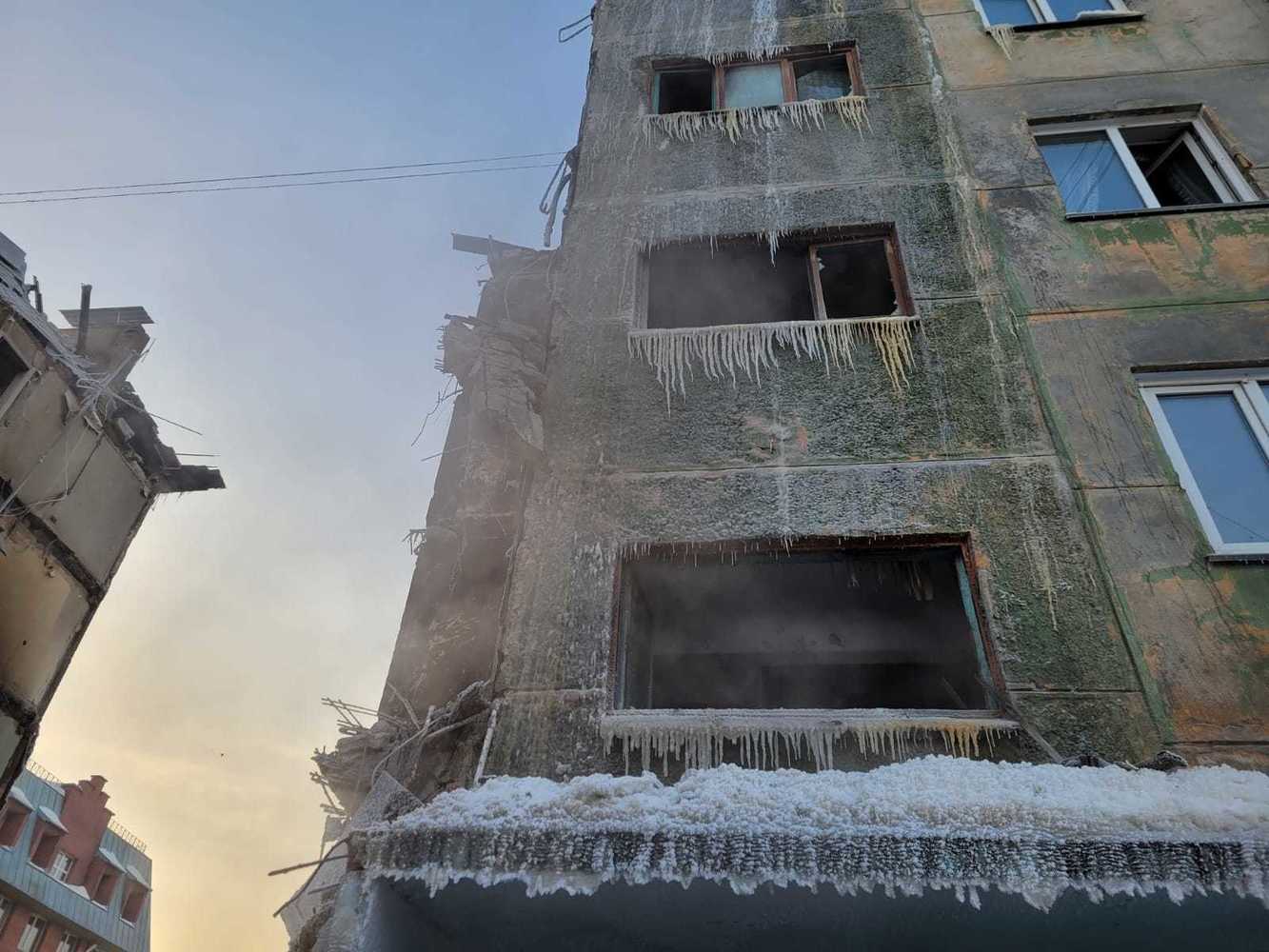 В Новосибирске опубликованы жуткие фото из взорвавшегося дома №39 на Линейной