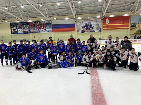 Рославльские хоккеисты поедут защищать честь области в Волгоград