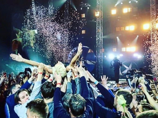 Критики заявляют, что группа находится на пике своей музыкальной карьеры